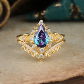 Luxury 4 Prong Pear Cut Alexandrite Stackable Ring Set